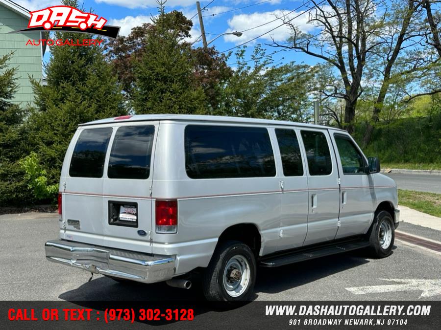 2008 Ford Econoline Wagon E-350 Super Duty XL, available for sale in Newark, New Jersey | Dash Auto Gallery Inc.. Newark, New Jersey 2008 Ford Econoline Wagon E-350 Super Duty XL, available for sale in Newark, New Jersey | Dash Auto Gallery Inc.. Newark, New Jersey