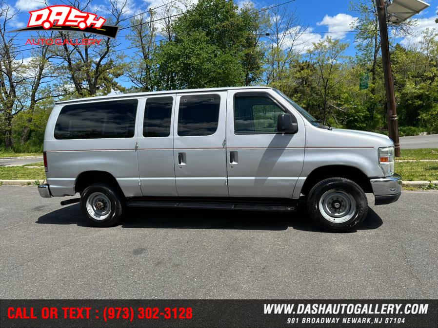 2008 Ford Econoline Wagon E-350 Super Duty XL, available for sale in Newark, New Jersey | Dash Auto Gallery Inc.. Newark, New Jersey 2008 Ford Econoline Wagon E-350 Super Duty XL, available for sale in Newark, New Jersey | Dash Auto Gallery Inc.. Newark, New Jersey