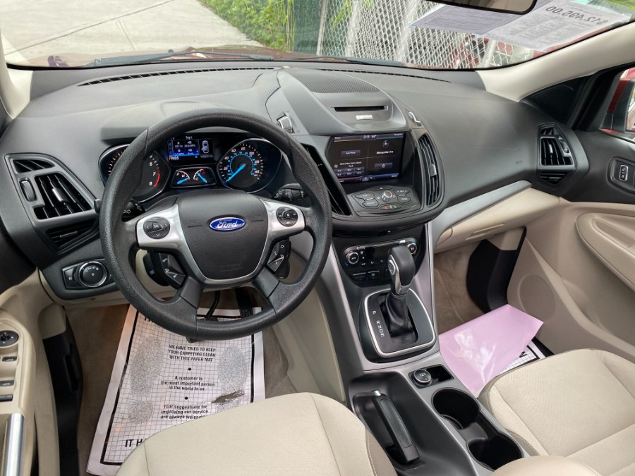 2014 Ford Escape 4WD 4dr SE, available for sale in Middle Village, New York | Middle Village Motors . Middle Village, New York 2014 Ford Escape 4WD 4dr SE, available for sale in Middle Village, New York | Middle Village Motors . Middle Village, New York