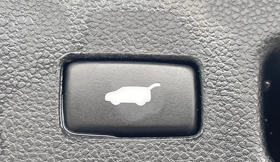 2014 Honda Pilot TOURING, available for sale in Lawrence, Massachusetts | Home Run Auto Sales Inc. Lawrence, Massachusetts 2014 Honda Pilot TOURING, available for sale in Lawrence, Massachusetts | Home Run Auto Sales Inc. Lawrence, Massachusetts