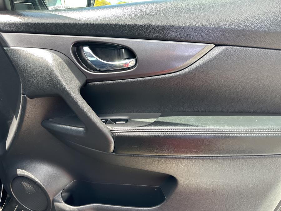 2016 NISSAN ROGUE S AWD 4dr S, available for sale in Milford, Connecticut | Superior Motors LLC. Milford, Connecticut 2016 NISSAN ROGUE S AWD 4dr S, available for sale in Milford, Connecticut | Superior Motors LLC. Milford, Connecticut