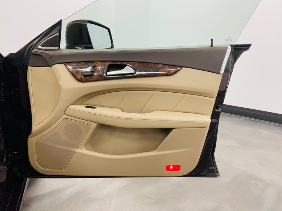 2013 Mercedes-Benz CLS-Class 4dr Sdn CLS550 4MATIC, available for sale in Linden, New Jersey | East Coast Auto Group. Linden, New Jersey 2013 Mercedes-Benz CLS-Class 4dr Sdn CLS550 4MATIC, available for sale in Linden, New Jersey | East Coast Auto Group. Linden, New Jersey