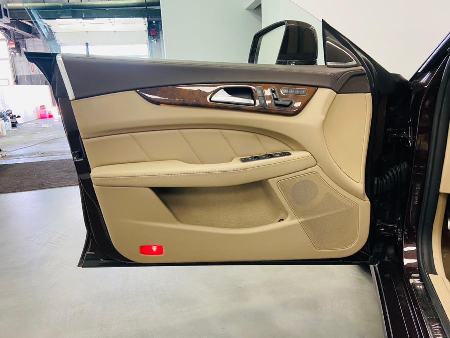 2013 Mercedes-Benz CLS-Class 4dr Sdn CLS550 4MATIC, available for sale in Linden, New Jersey | East Coast Auto Group. Linden, New Jersey 2013 Mercedes-Benz CLS-Class 4dr Sdn CLS550 4MATIC, available for sale in Linden, New Jersey | East Coast Auto Group. Linden, New Jersey