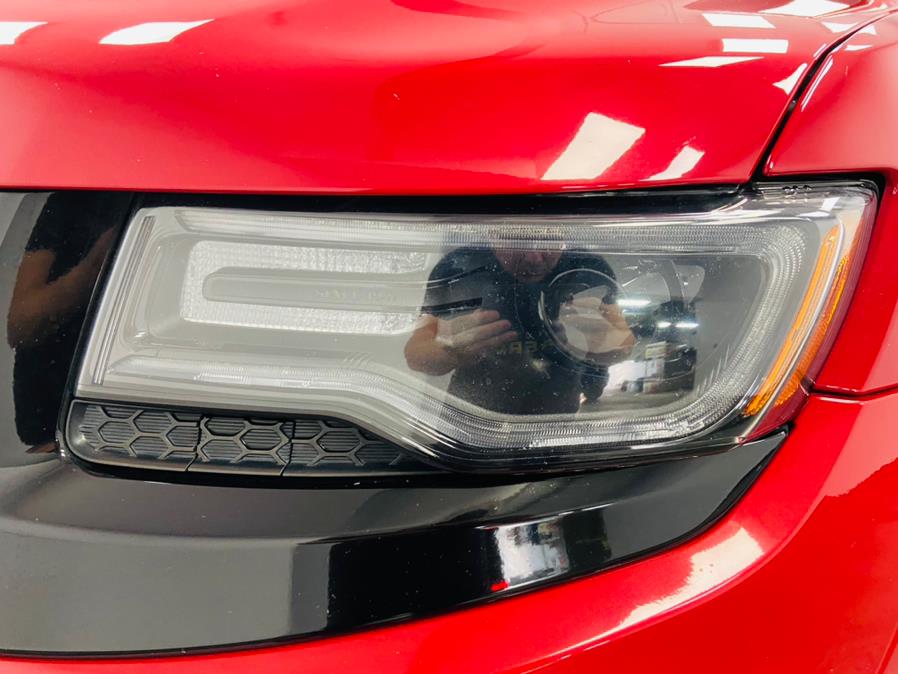 2015 Jeep Grand Cherokee 4WD 4dr SRT, available for sale in Linden, New Jersey | East Coast Auto Group. Linden, New Jersey 2015 Jeep Grand Cherokee 4WD 4dr SRT, available for sale in Linden, New Jersey | East Coast Auto Group. Linden, New Jersey