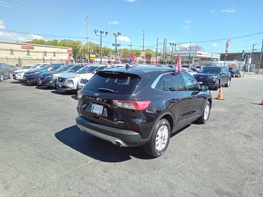 2020 Ford Escape SE AWD, available for sale in Irvington, New Jersey | NJ Used Cars Center. Irvington, New Jersey 2020 Ford Escape SE AWD, available for sale in Irvington, New Jersey | NJ Used Cars Center. Irvington, New Jersey