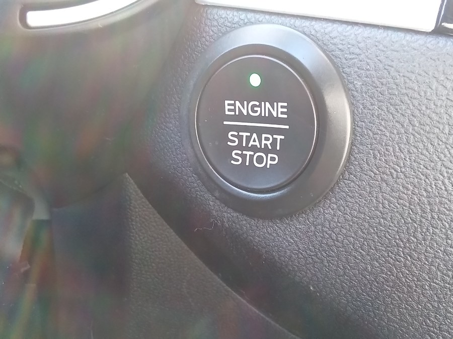 2020 Ford Escape SE AWD, available for sale in Irvington, New Jersey | NJ Used Cars Center. Irvington, New Jersey 2020 Ford Escape SE AWD, available for sale in Irvington, New Jersey | NJ Used Cars Center. Irvington, New Jersey
