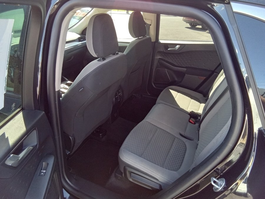 2020 Ford Escape SE AWD, available for sale in Irvington, New Jersey | NJ Used Cars Center. Irvington, New Jersey 2020 Ford Escape SE AWD, available for sale in Irvington, New Jersey | NJ Used Cars Center. Irvington, New Jersey