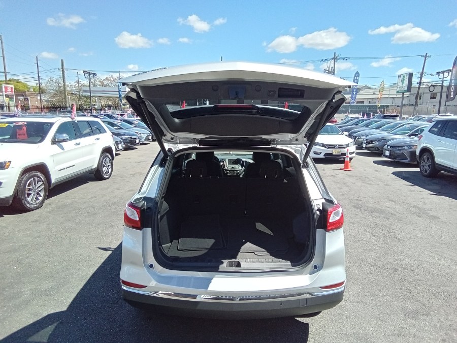 2020 Chevrolet Equinox FWD 4dr LT w/1LT, available for sale in Irvington, New Jersey | NJ Used Cars Center. Irvington, New Jersey 2020 Chevrolet Equinox FWD 4dr LT w/1LT, available for sale in Irvington, New Jersey | NJ Used Cars Center. Irvington, New Jersey