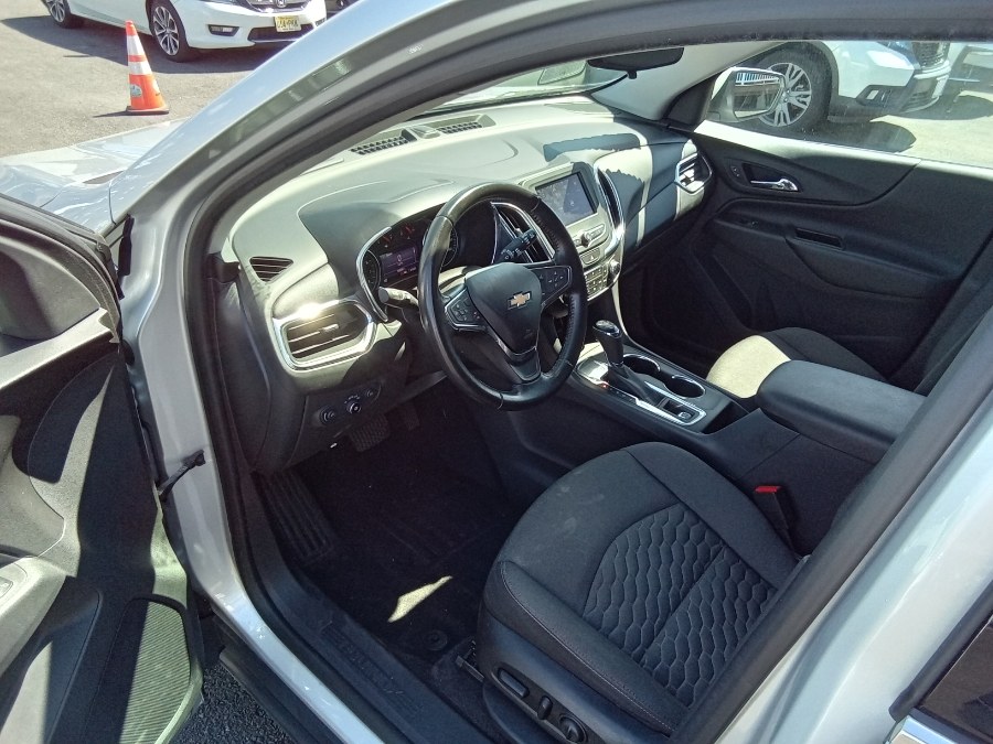 2020 Chevrolet Equinox FWD 4dr LT w/1LT, available for sale in Irvington, New Jersey | NJ Used Cars Center. Irvington, New Jersey 2020 Chevrolet Equinox FWD 4dr LT w/1LT, available for sale in Irvington, New Jersey | NJ Used Cars Center. Irvington, New Jersey