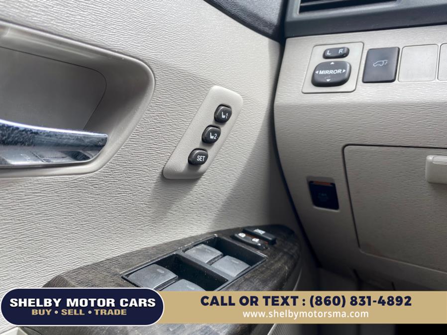 2013 Toyota Venza 4dr Wgn V6 FWD XLE (Natl), available for sale in Springfield, Massachusetts | Shelby Motor Cars. Springfield, Massachusetts 2013 Toyota Venza 4dr Wgn V6 FWD XLE (Natl), available for sale in Springfield, Massachusetts | Shelby Motor Cars. Springfield, Massachusetts