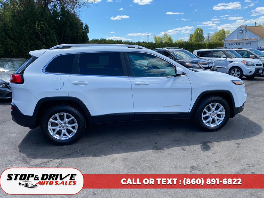 2017 Jeep Cherokee Latitude 4x4, available for sale in East Windsor, Connecticut | Stop & Drive Auto Sales. East Windsor, Connecticut 2017 Jeep Cherokee Latitude 4x4, available for sale in East Windsor, Connecticut | Stop & Drive Auto Sales. East Windsor, Connecticut