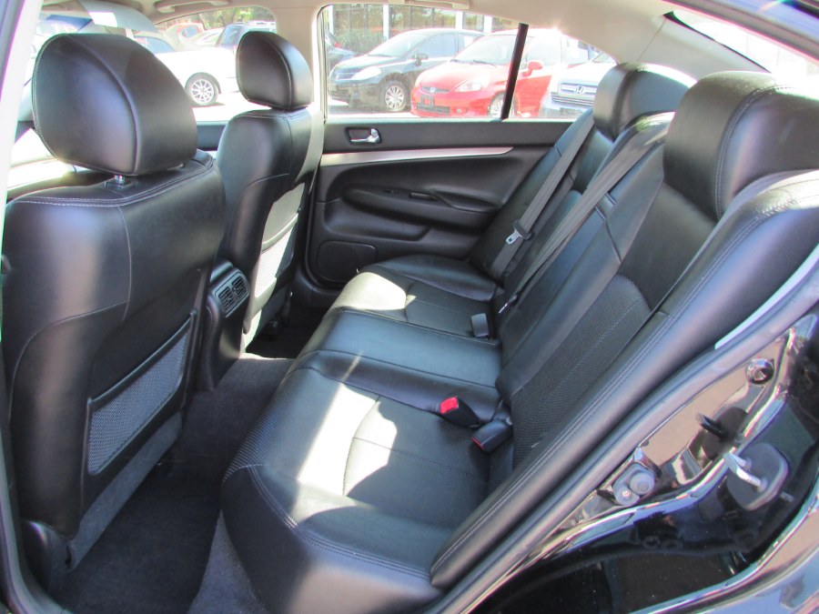 2011 INFINITI G37 Sedan 4dr x AWD, available for sale in East Windsor, Connecticut | United Auto Sales of E Windsor, Inc. East Windsor, Connecticut 2011 INFINITI G37 Sedan 4dr x AWD, available for sale in East Windsor, Connecticut | United Auto Sales of E Windsor, Inc. East Windsor, Connecticut