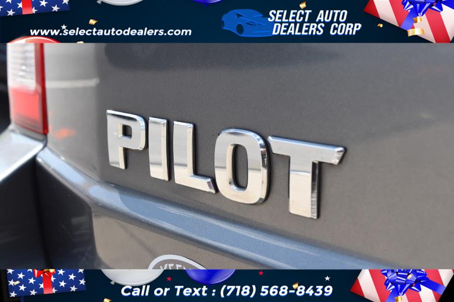 2013 Honda Pilot 4WD 4dr EX, available for sale in Brooklyn, New York | Select Auto Dealers Corp. Brooklyn, New York 2013 Honda Pilot 4WD 4dr EX, available for sale in Brooklyn, New York | Select Auto Dealers Corp. Brooklyn, New York