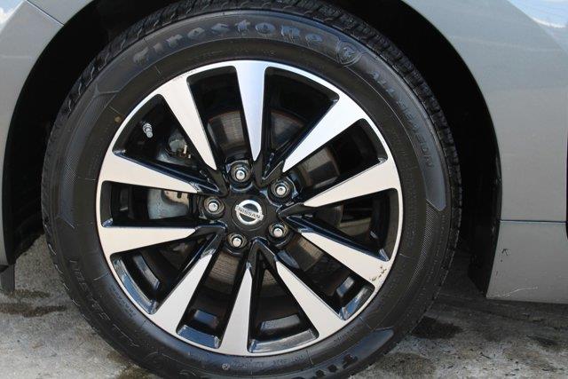 2018 Nissan Altima 2.5 SV, available for sale in Elmont, New York | NY Luxury Motors. Elmont, New York 2018 Nissan Altima 2.5 SV, available for sale in Elmont, New York | NY Luxury Motors. Elmont, New York