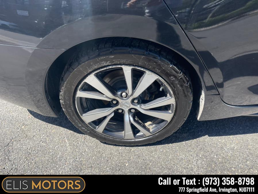 2017 Nissan Maxima SV 3.5L, available for sale in Irvington, New Jersey | Elis Motors Corp. Irvington, New Jersey 2017 Nissan Maxima SV 3.5L, available for sale in Irvington, New Jersey | Elis Motors Corp. Irvington, New Jersey
