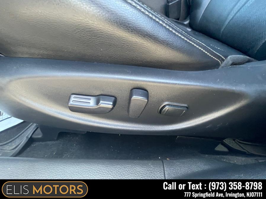 2017 Nissan Maxima SV 3.5L, available for sale in Irvington, New Jersey | Elis Motors Corp. Irvington, New Jersey 2017 Nissan Maxima SV 3.5L, available for sale in Irvington, New Jersey | Elis Motors Corp. Irvington, New Jersey