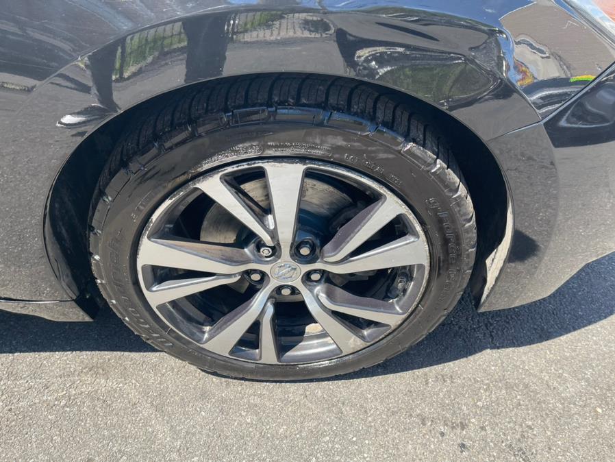 2017 Nissan Maxima SV 3.5L, available for sale in Irvington, New Jersey | Elis Motors Corp. Irvington, New Jersey 2017 Nissan Maxima SV 3.5L, available for sale in Irvington, New Jersey | Elis Motors Corp. Irvington, New Jersey