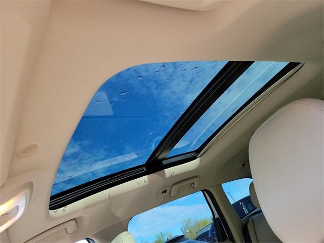 2016 Volvo Xc60 T5 Premier, available for sale in Stratford, Connecticut | Wiz Leasing Inc. Stratford, Connecticut 2016 Volvo Xc60 T5 Premier, available for sale in Stratford, Connecticut | Wiz Leasing Inc. Stratford, Connecticut