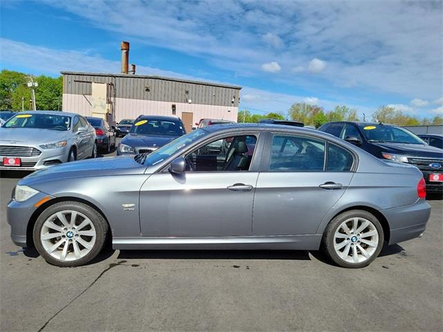2011 BMW 3 Series 328i xDrive, available for sale in Stratford, Connecticut | Wiz Leasing Inc. Stratford, Connecticut 2011 BMW 3 Series 328i xDrive, available for sale in Stratford, Connecticut | Wiz Leasing Inc. Stratford, Connecticut
