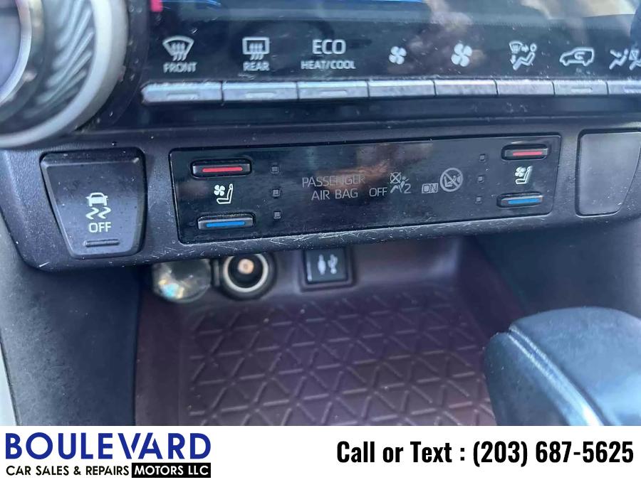 2019 Toyota Rav4 Limited Sport Utility 4D, available for sale in New Haven, Connecticut | Boulevard Motors LLC. New Haven, Connecticut 2019 Toyota Rav4 Limited Sport Utility 4D, available for sale in New Haven, Connecticut | Boulevard Motors LLC. New Haven, Connecticut