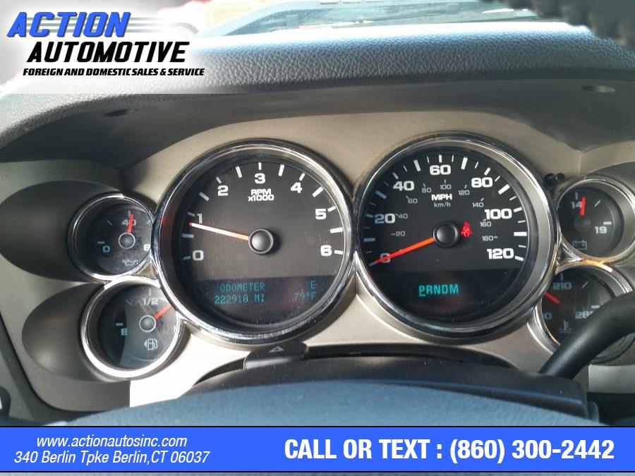 2009 GMC Sierra 1500 4WD Crew Cab 143.5" SLE, available for sale in Berlin, Connecticut | Action Automotive. Berlin, Connecticut 2009 GMC Sierra 1500 4WD Crew Cab 143.5" SLE, available for sale in Berlin, Connecticut | Action Automotive. Berlin, Connecticut
