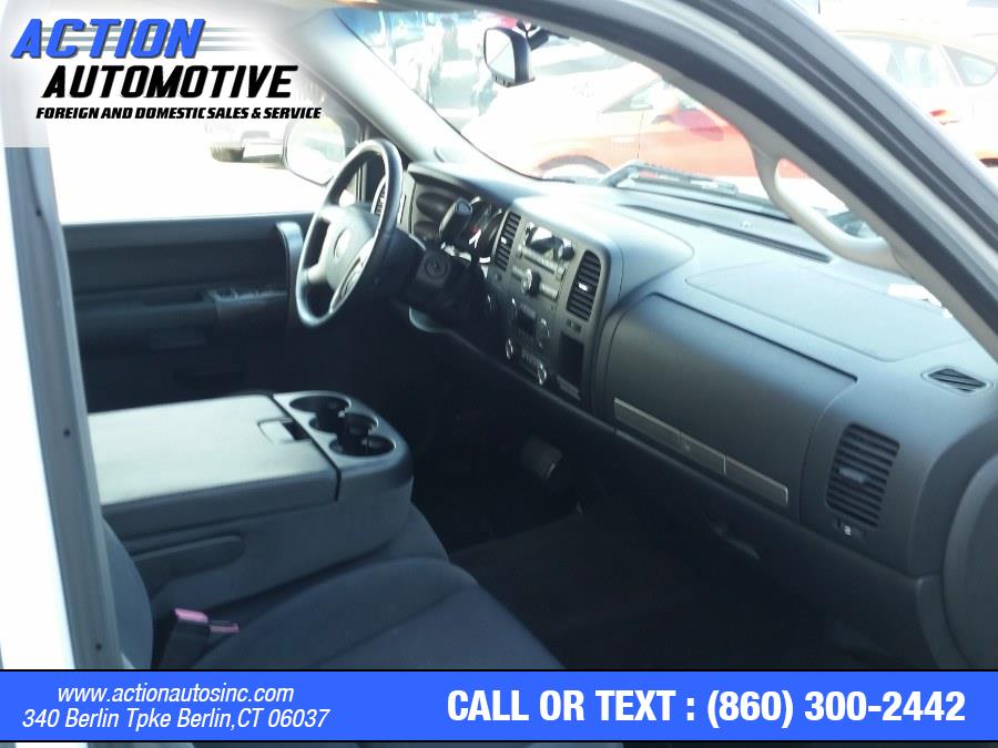 2009 GMC Sierra 1500 4WD Crew Cab 143.5" SLE, available for sale in Berlin, Connecticut | Action Automotive. Berlin, Connecticut 2009 GMC Sierra 1500 4WD Crew Cab 143.5" SLE, available for sale in Berlin, Connecticut | Action Automotive. Berlin, Connecticut