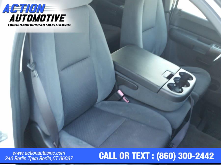 2009 GMC Sierra 1500 4WD Crew Cab 143.5" SLE, available for sale in Berlin, Connecticut | Action Automotive. Berlin, Connecticut 2009 GMC Sierra 1500 4WD Crew Cab 143.5" SLE, available for sale in Berlin, Connecticut | Action Automotive. Berlin, Connecticut