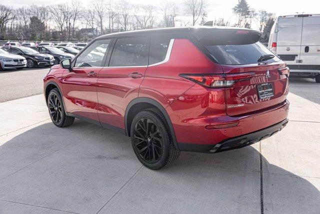 2023 Mitsubishi Outlander SEL Black Edition, available for sale in Great Neck, New York | Camy Cars. Great Neck, New York 2023 Mitsubishi Outlander SEL Black Edition, available for sale in Great Neck, New York | Camy Cars. Great Neck, New York