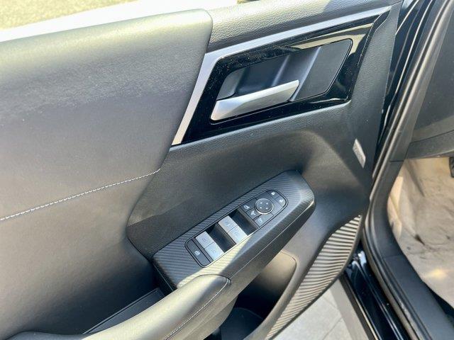2023 Mitsubishi Outlander SE Black Edition, available for sale in Great Neck, New York | Camy Cars. Great Neck, New York 2023 Mitsubishi Outlander SE Black Edition, available for sale in Great Neck, New York | Camy Cars. Great Neck, New York