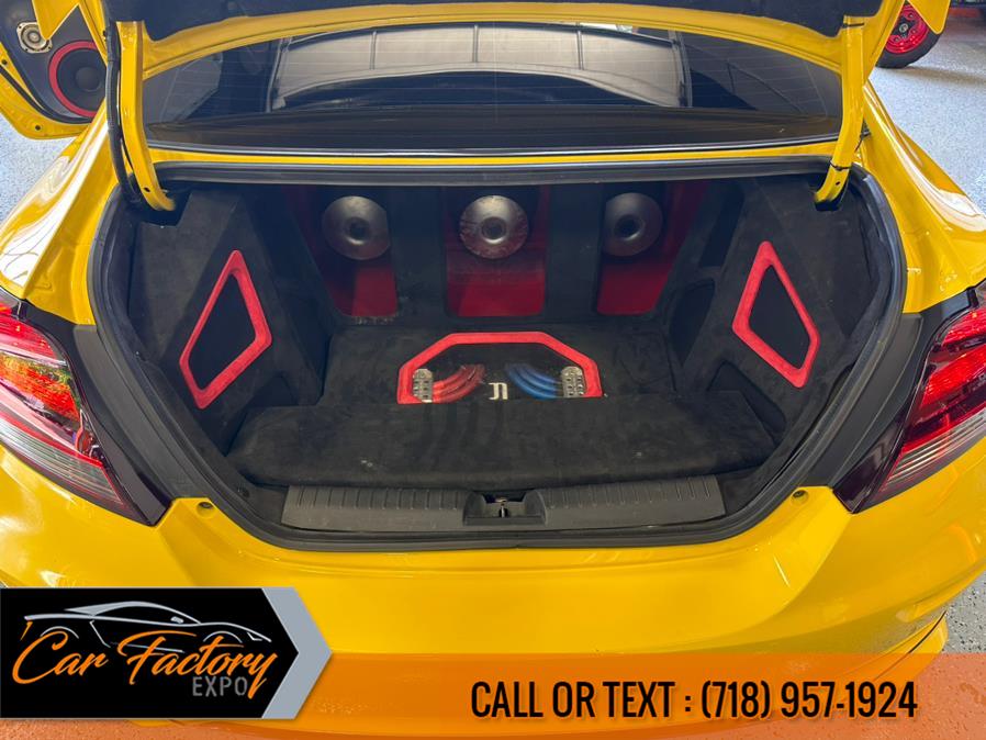2015 Honda Civic Coupe 2dr Man Si w/Summer Tires & Navi, available for sale in Bronx, New York | Car Factory Expo Inc.. Bronx, New York 2015 Honda Civic Coupe 2dr Man Si w/Summer Tires & Navi, available for sale in Bronx, New York | Car Factory Expo Inc.. Bronx, New York
