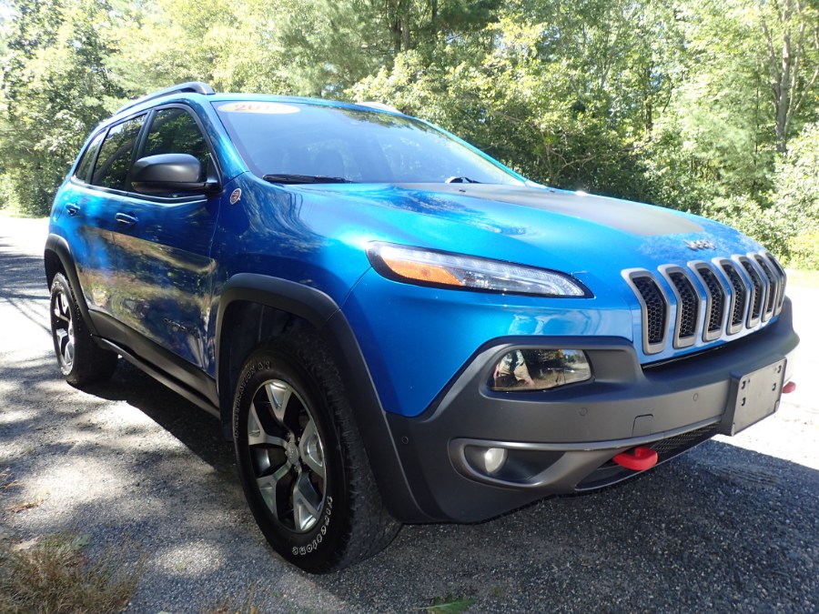 2018 Jeep Cherokee Trailhawk 4x4, available for sale in Storrs, Connecticut | Eagleville Motors. Storrs, Connecticut 2018 Jeep Cherokee Trailhawk 4x4, available for sale in Storrs, Connecticut | Eagleville Motors. Storrs, Connecticut