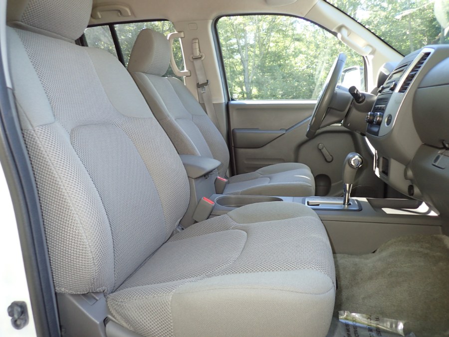 2016 Nissan Frontier 2WD Crew Cab SWB Manual S, available for sale in Storrs, Connecticut | Eagleville Motors. Storrs, Connecticut 2016 Nissan Frontier 2WD Crew Cab SWB Manual S, available for sale in Storrs, Connecticut | Eagleville Motors. Storrs, Connecticut