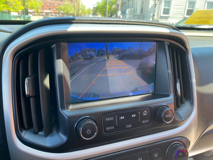 2015 GMC Canyon 4WD Crew Cab 128.3" SLT, available for sale in Peabody, Massachusetts | New Star Motors. Peabody, Massachusetts 2015 GMC Canyon 4WD Crew Cab 128.3" SLT, available for sale in Peabody, Massachusetts | New Star Motors. Peabody, Massachusetts