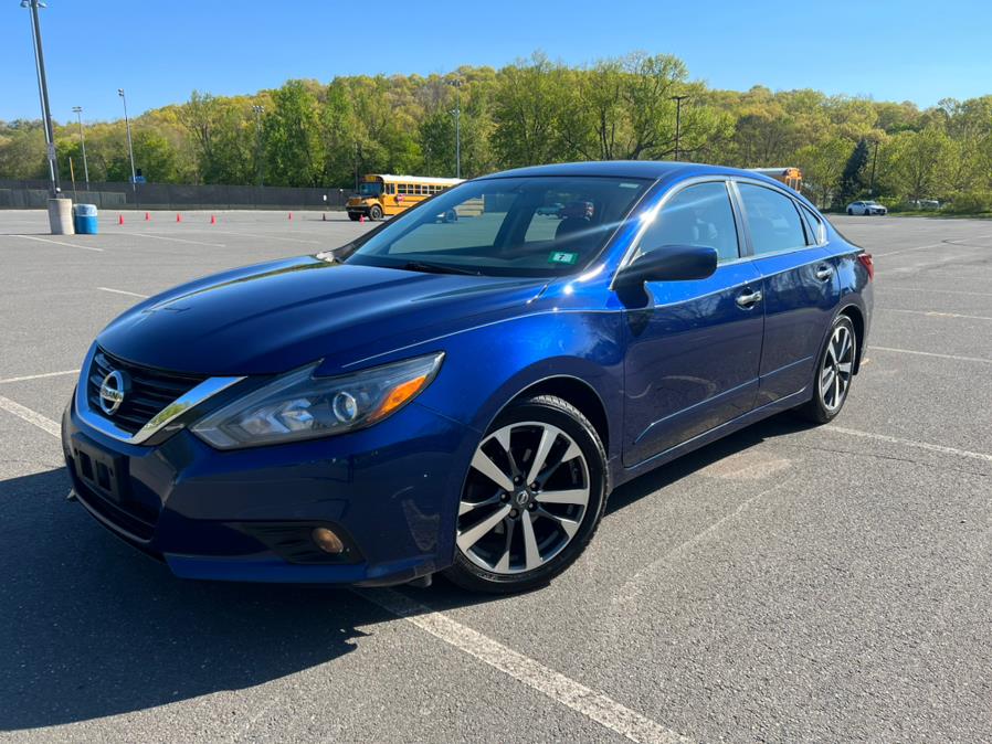 Used 2017 Nissan Altima in Waterbury, Connecticut | Platinum Auto Care. Waterbury, Connecticut