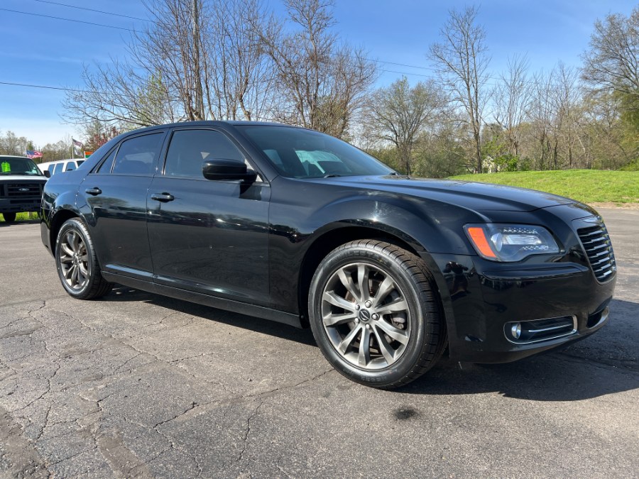 2014 Chrysler 300 4dr Sdn 300S AWD, available for sale in Ortonville, Michigan | Marsh Auto Sales LLC. Ortonville, Michigan 2014 Chrysler 300 4dr Sdn 300S AWD, available for sale in Ortonville, Michigan | Marsh Auto Sales LLC. Ortonville, Michigan