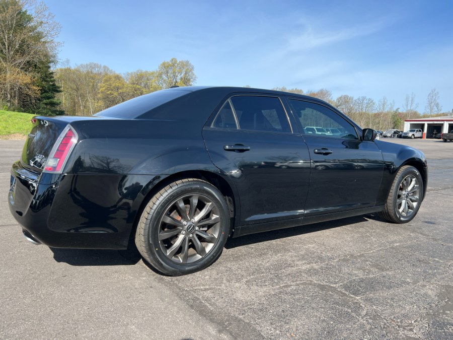 2014 Chrysler 300 4dr Sdn 300S AWD, available for sale in Ortonville, Michigan | Marsh Auto Sales LLC. Ortonville, Michigan 2014 Chrysler 300 4dr Sdn 300S AWD, available for sale in Ortonville, Michigan | Marsh Auto Sales LLC. Ortonville, Michigan