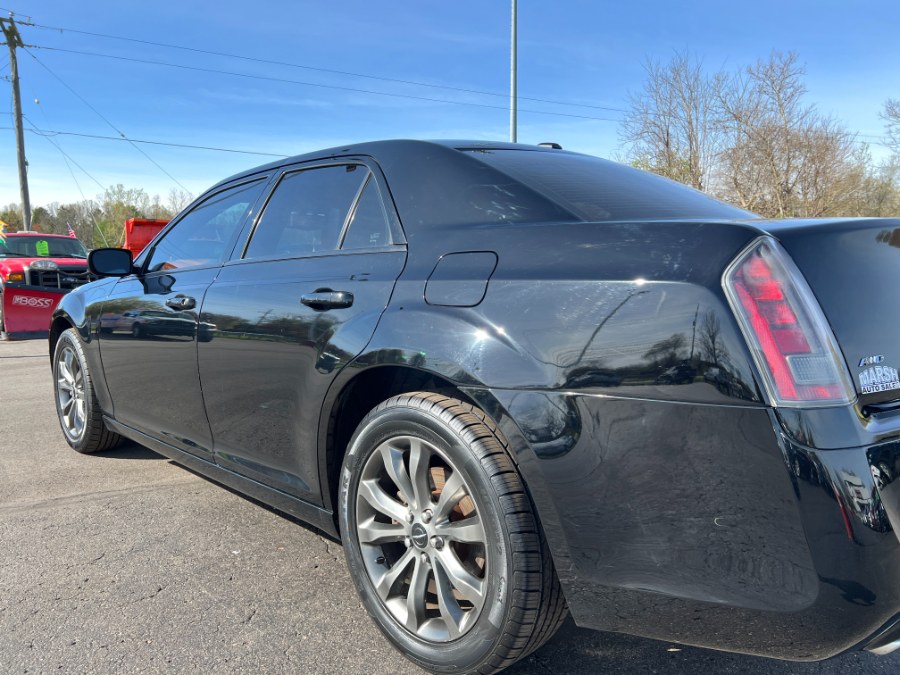 2014 Chrysler 300 4dr Sdn 300S AWD, available for sale in Ortonville, Michigan | Marsh Auto Sales LLC. Ortonville, Michigan 2014 Chrysler 300 4dr Sdn 300S AWD, available for sale in Ortonville, Michigan | Marsh Auto Sales LLC. Ortonville, Michigan