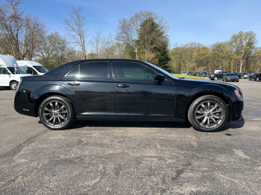 2014 Chrysler 300 4dr Sdn 300S AWD, available for sale in Ortonville, Michigan | Marsh Auto Sales LLC. Ortonville, Michigan 2014 Chrysler 300 4dr Sdn 300S AWD, available for sale in Ortonville, Michigan | Marsh Auto Sales LLC. Ortonville, Michigan