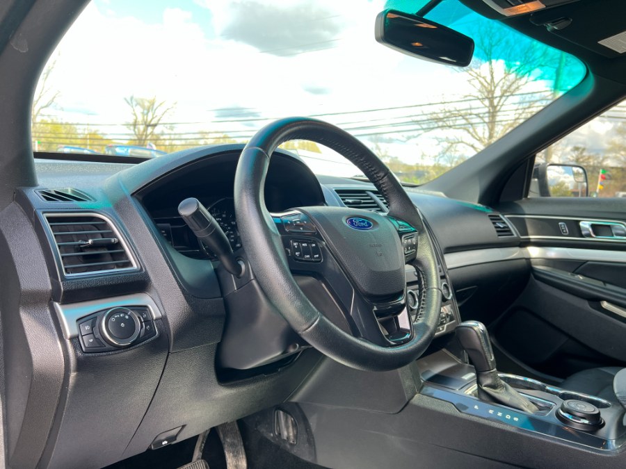2017 Ford Explorer XLT 4WD, available for sale in Ortonville, Michigan | Marsh Auto Sales LLC. Ortonville, Michigan 2017 Ford Explorer XLT 4WD, available for sale in Ortonville, Michigan | Marsh Auto Sales LLC. Ortonville, Michigan