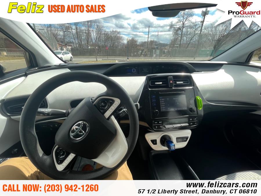 2016 Toyota Prius 5dr HB Two (Natl), available for sale in Danbury, Connecticut | Feliz Used Auto Sales. Danbury, Connecticut 2016 Toyota Prius 5dr HB Two (Natl), available for sale in Danbury, Connecticut | Feliz Used Auto Sales. Danbury, Connecticut