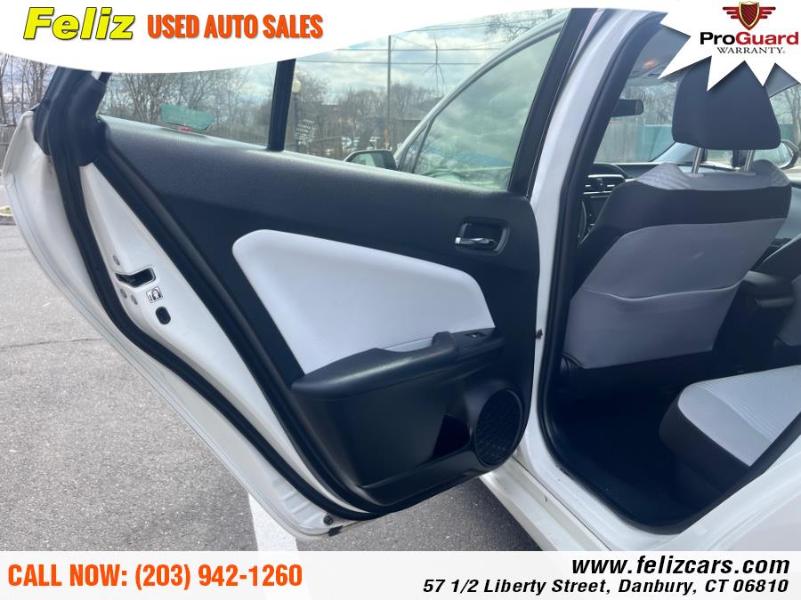 2016 Toyota Prius 5dr HB Two (Natl), available for sale in Danbury, Connecticut | Feliz Used Auto Sales. Danbury, Connecticut 2016 Toyota Prius 5dr HB Two (Natl), available for sale in Danbury, Connecticut | Feliz Used Auto Sales. Danbury, Connecticut