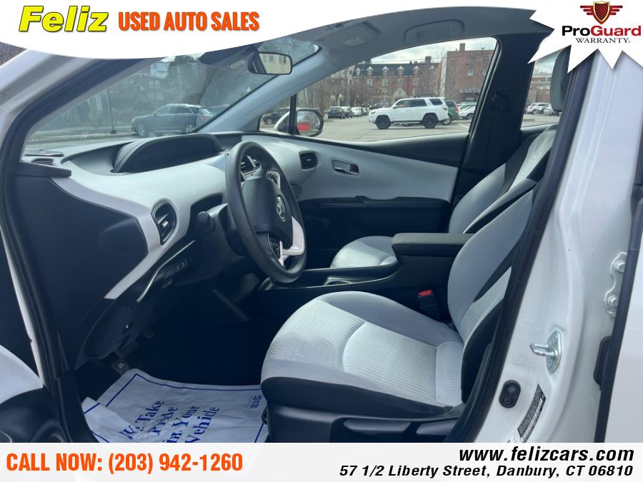 2016 Toyota Prius 5dr HB Two (Natl), available for sale in Danbury, Connecticut | Feliz Used Auto Sales. Danbury, Connecticut 2016 Toyota Prius 5dr HB Two (Natl), available for sale in Danbury, Connecticut | Feliz Used Auto Sales. Danbury, Connecticut