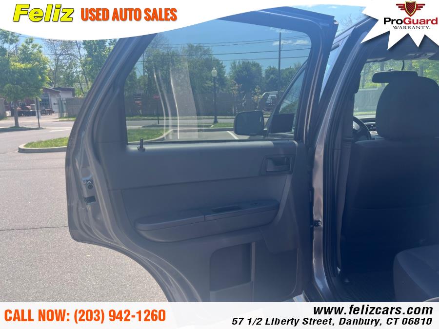 2011 Ford Escape 4WD 4dr XLT, available for sale in Danbury, Connecticut | Feliz Used Auto Sales. Danbury, Connecticut 2011 Ford Escape 4WD 4dr XLT, available for sale in Danbury, Connecticut | Feliz Used Auto Sales. Danbury, Connecticut