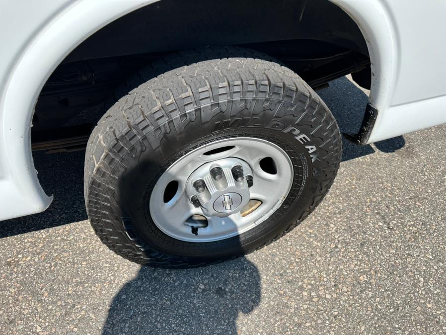 2017 Chevrolet Express Cargo Van RWD 2500 135", available for sale in South Windsor, Connecticut | Mike And Tony Auto Sales, Inc. South Windsor, Connecticut 2017 Chevrolet Express Cargo Van RWD 2500 135", available for sale in South Windsor, Connecticut | Mike And Tony Auto Sales, Inc. South Windsor, Connecticut