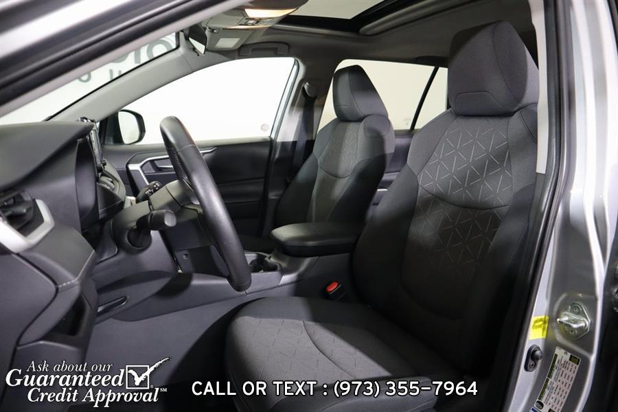 2020 Toyota Rav4 XLE, available for sale in Haskell, New Jersey | City Motor Group Inc.. Haskell, New Jersey 2020 Toyota Rav4 XLE, available for sale in Haskell, New Jersey | City Motor Group Inc.. Haskell, New Jersey