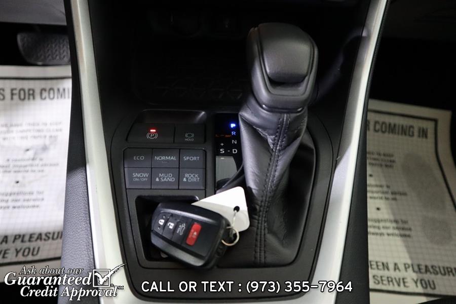 2020 Toyota Rav4 XLE, available for sale in Haskell, New Jersey | City Motor Group Inc.. Haskell, New Jersey 2020 Toyota Rav4 XLE, available for sale in Haskell, New Jersey | City Motor Group Inc.. Haskell, New Jersey