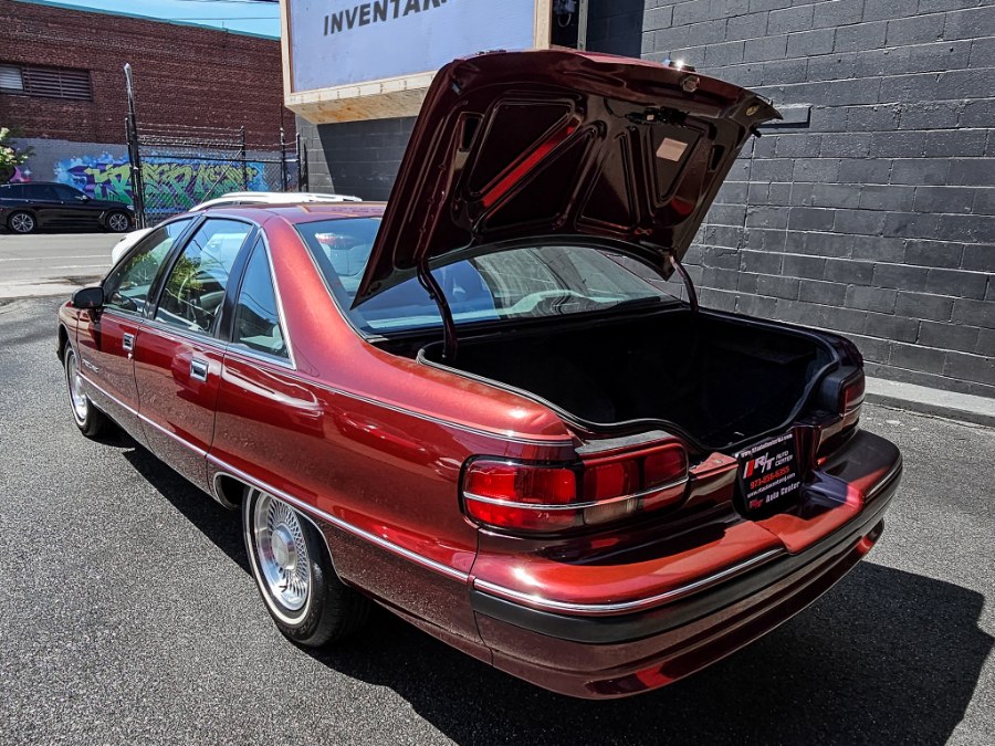 1991 Chevrolet Caprice 4dr Sedan Classic, available for sale in Newark, New Jersey | RT Auto Center LLC. Newark, New Jersey 1991 Chevrolet Caprice 4dr Sedan Classic, available for sale in Newark, New Jersey | RT Auto Center LLC. Newark, New Jersey