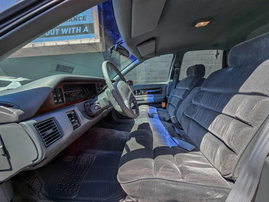 1991 Chevrolet Caprice 4dr Sedan Classic, available for sale in Newark, New Jersey | RT Auto Center LLC. Newark, New Jersey 1991 Chevrolet Caprice 4dr Sedan Classic, available for sale in Newark, New Jersey | RT Auto Center LLC. Newark, New Jersey