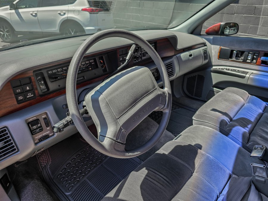 1991 Chevrolet Caprice 4dr Sedan Classic, available for sale in Newark, New Jersey | RT Auto Center LLC. Newark, New Jersey 1991 Chevrolet Caprice 4dr Sedan Classic, available for sale in Newark, New Jersey | RT Auto Center LLC. Newark, New Jersey