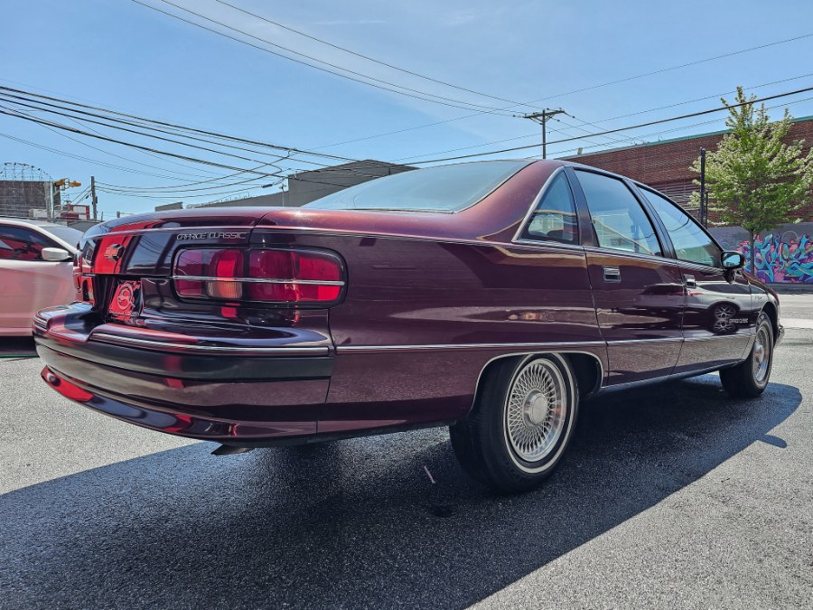 1991 Chevrolet Caprice 4dr Sedan Classic, available for sale in Newark, New Jersey | RT Auto Center LLC. Newark, New Jersey 1991 Chevrolet Caprice 4dr Sedan Classic, available for sale in Newark, New Jersey | RT Auto Center LLC. Newark, New Jersey